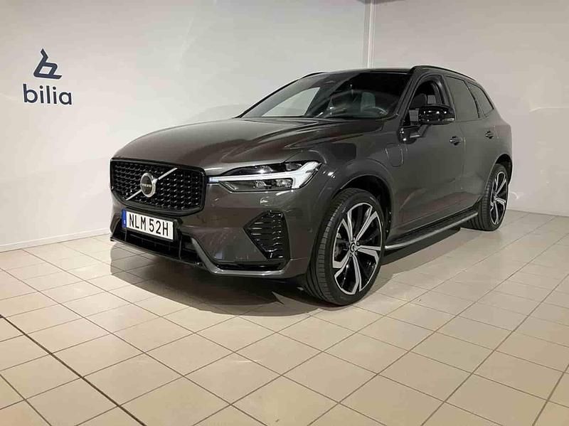 Grå Begagnad 2022 Volvo XC60 SUV | 549 900 kr (Dyr) - Bild 1/1