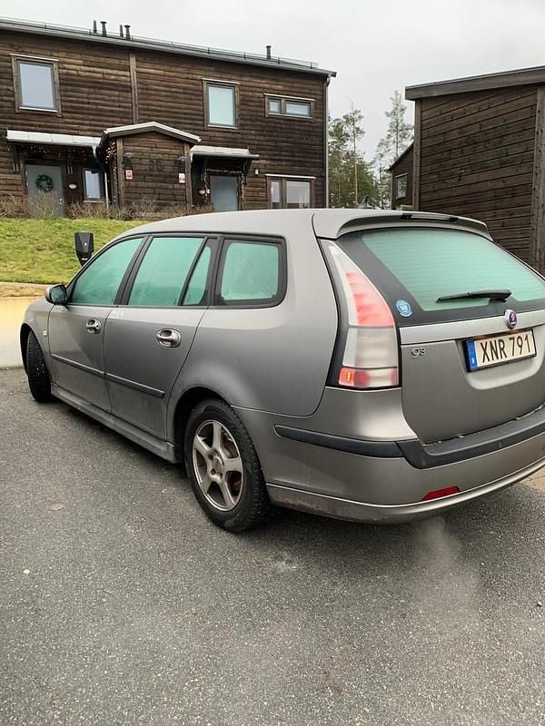 Begagnad 2006 Saab 9-3 Kombi | 28 000 kr (Bra pris) - Bild 1/3