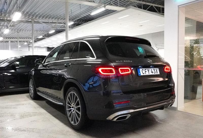 Begagnad Mercedes GLC300 AMG line 245 HK (180 kW) 2019 Grå SUV