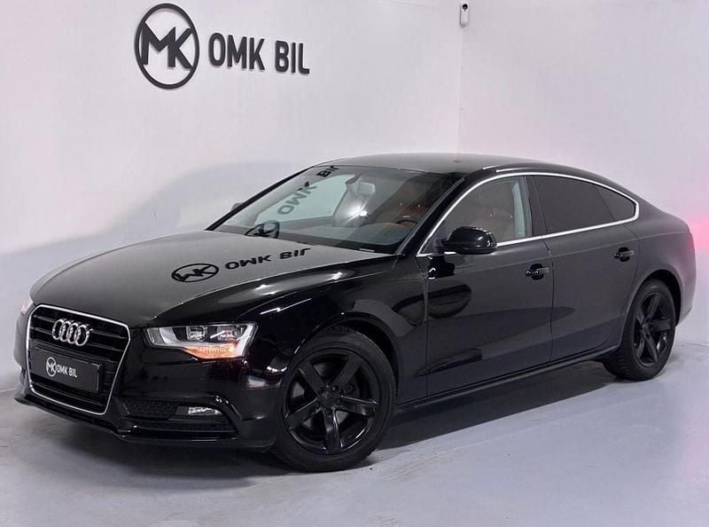 Svart Begagnad 2012 Audi A5 Sportback Comfort Halvkombi | 109 900 kr (Lite dyr) - Bild 1/4
