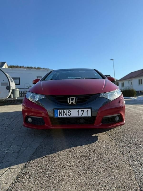 Begagnad Honda Civic 150 HK (110 kW) 2013