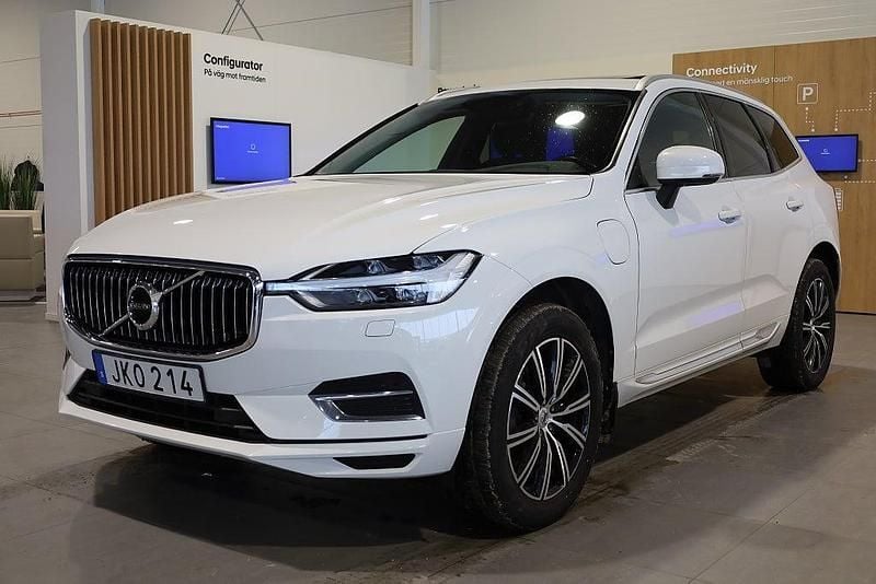 Begagnad Volvo XC60 Inscription 253 HK (186 kW) 2020 Vit SUV