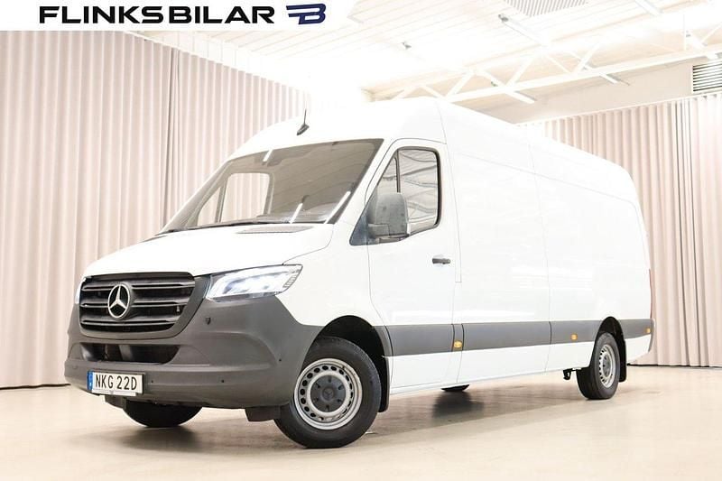 Vit Begagnad 2021 Mercedes Sprinter Van | 379 900 kr (Marknadspris) - Bild 1/4