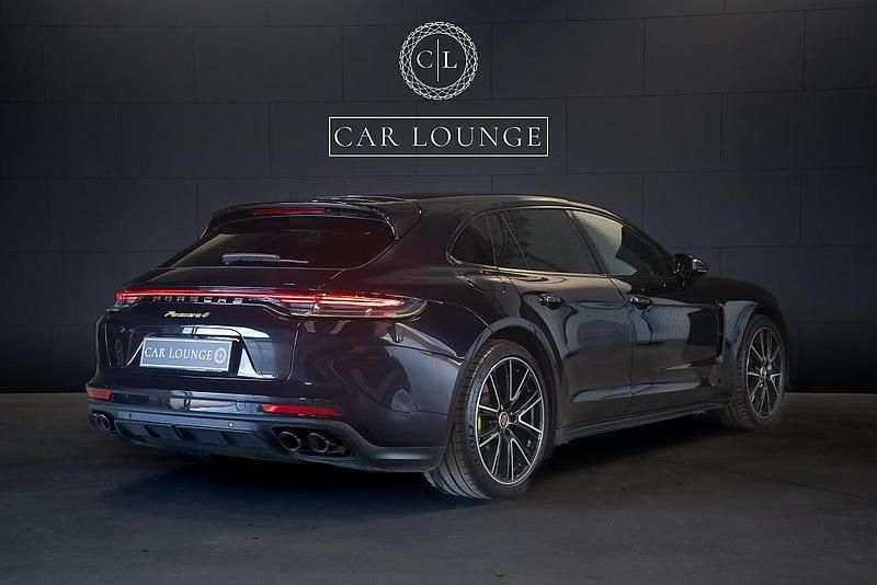 Begagnad Porsche Panamera Sport Turismo 330 HK (242 kW) 2021 Svart Kombi