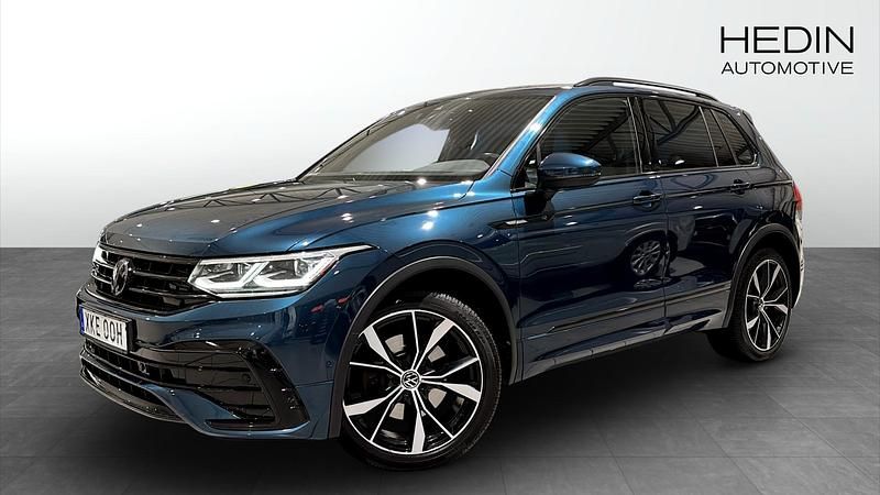 Blå (blue) Begagnad 2021 VW Tiguan R-line SUV | 359 900 kr (Lite dyr) - Bild 1/4
