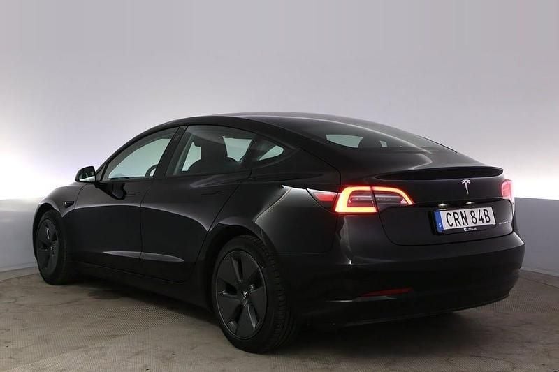 Begagnad Tesla Model 3 Long Range AWD 366 kW (498 HK) 2021 Svart Sedan
