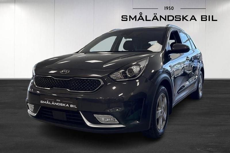 Begagnad Kia Niro Advance 141 HK (103 kW) 2017 Grå SUV