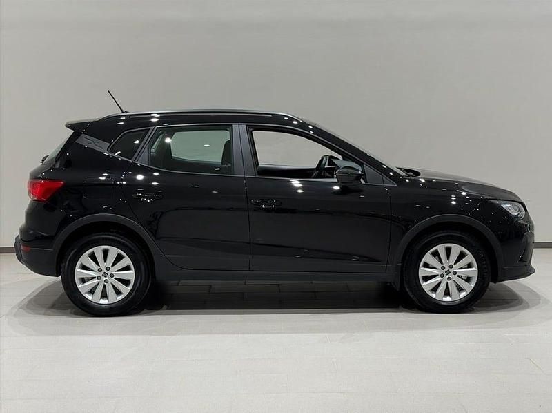 Begagnad Seat Arona Style 116 HK (85 kW) 2024 Midnight black metallic SUV