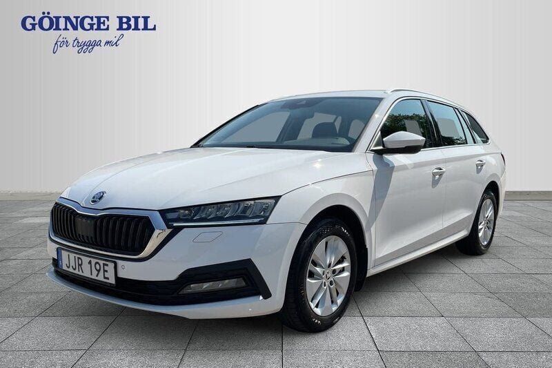 Vit Begagnad 2022 Skoda Octavia Ambition Kombi | 259 000 kr (Marknadspris) - Bild 1/3
