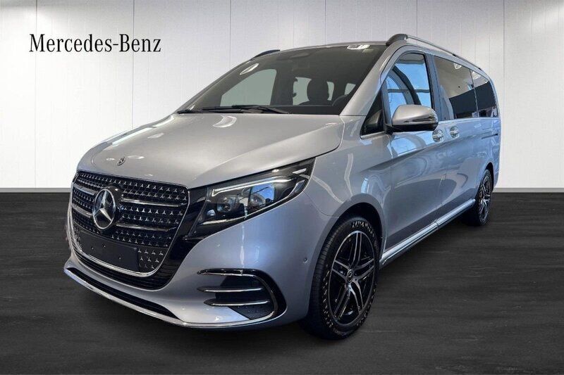 Silver Ny 2025 Mercedes V300 Avantgarde Minibuss | 976 910 kr (Lite dyr) - Bild 1/4