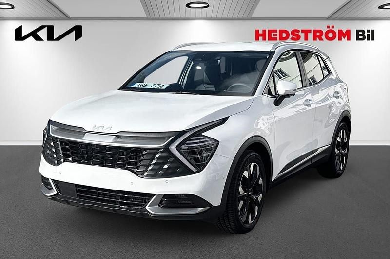 Vit Ny 2025 Kia Sportage Advance SUV | 444 475 kr (Bra pris) - Bild 1/4