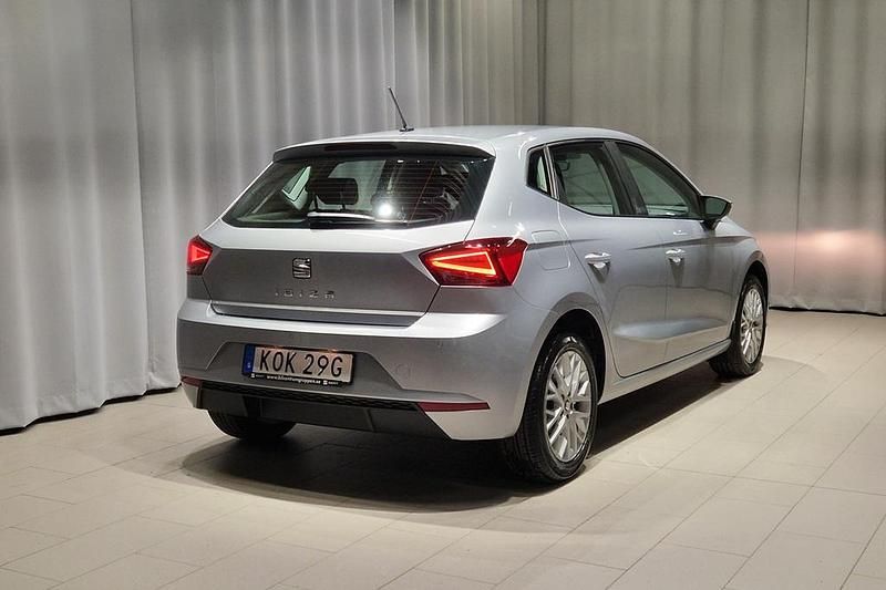 Begagnad Seat Ibiza Style 116 HK (85 kW) 2019 Silver Halvkombi