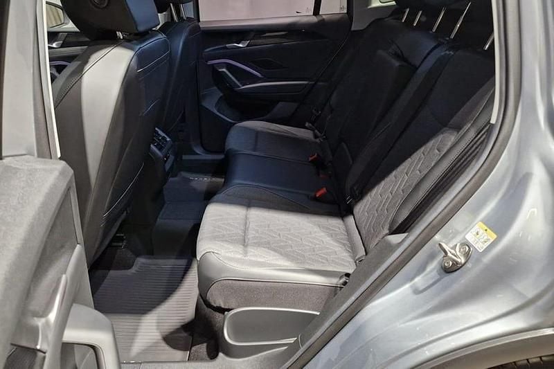 Begagnad VW Tiguan Edition 151 HK (111 kW) 2025 Silver SUV