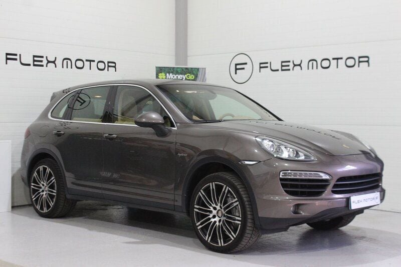 Brun Begagnad 2011 Porsche Cayenne S E-Hybrid SUV | 239 800 kr - Bild 1/4