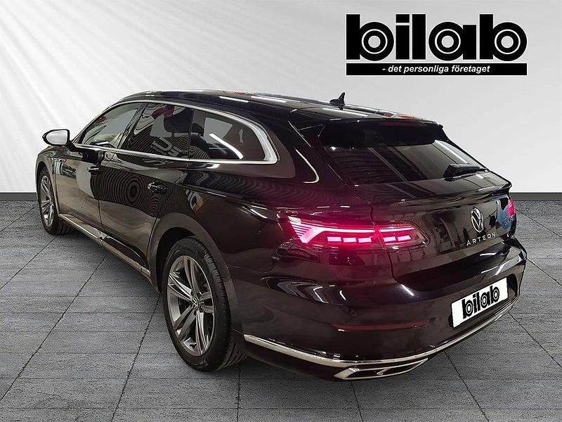 Begagnad VW Arteon 200 HK (147 kW) 2021 Deep black pearl Kombi