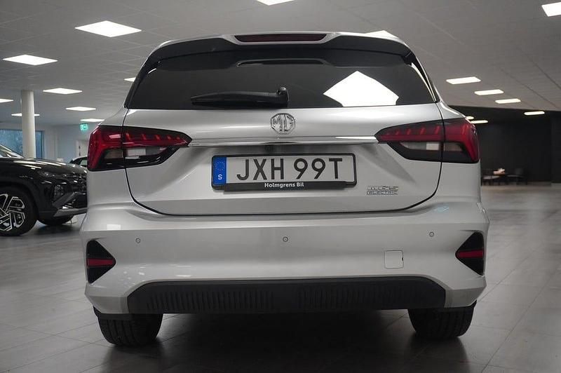 Begagnad MG MG5 EV 114 kW (156 HK) 2022 Medael silver Kombi
