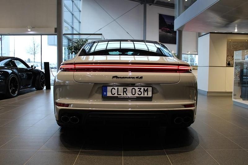Ny Porsche Panamera 4S 544 HK (400 kW) 2026 Grå Sedan