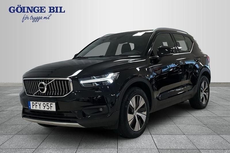Svart Begagnad 2021 Volvo XC40 Inscription SUV | 329 000 kr (Marknadspris) - Bild 1/3