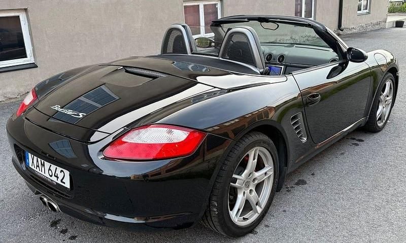 Begagnad Porsche Boxster S 281 HK (206 kW) 2005 Svart Cab