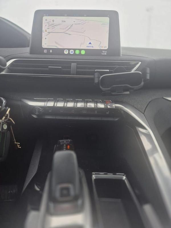 Begagnad Peugeot 3008 131 HK (96 kW) 2019 SUV