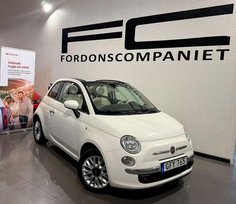 Vit Begagnad 2015 Fiat 500C Lounge Cab | 104 900 kr (Lite dyr) - Bild 1/4