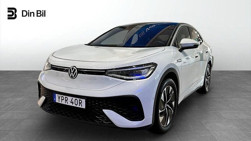 Vit (glacier white metallic bl) Begagnad 2022 VW ID.5 Pro Performance SUV | 339 900 kr (Marknadspris) - Bild 1/4