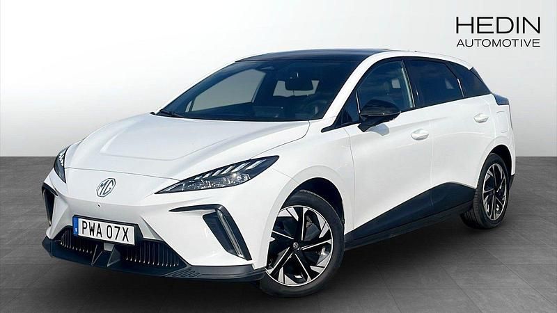 Vit (white) Begagnad 2022 MG MG4 EV Luxury Halvkombi | 269 900 kr (Bra pris) - Bild 1/4