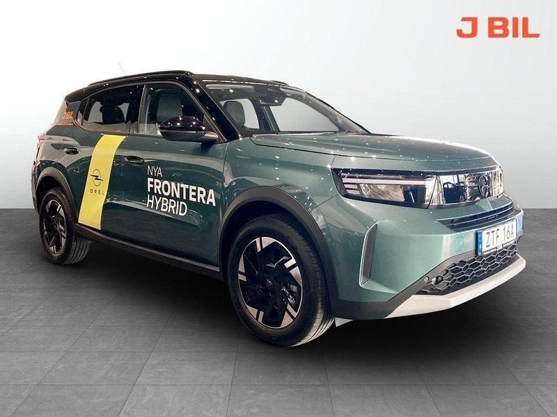 Grön Begagnad 2025 Opel Frontera SUV | 318 400 kr (Marknadspris) - Bild 1/4