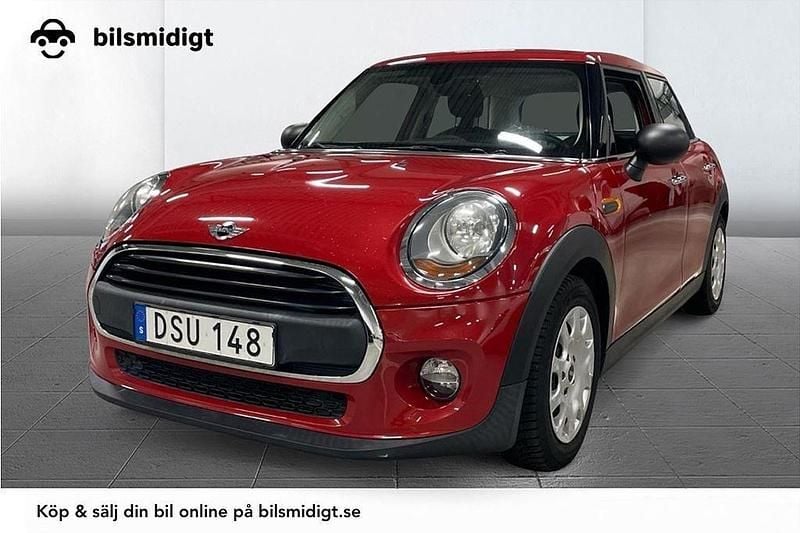 Röd Begagnad 2015 Mini ONE Pepper Halvkombi | 109 700 kr (Marknadspris) - Bild 1/3
