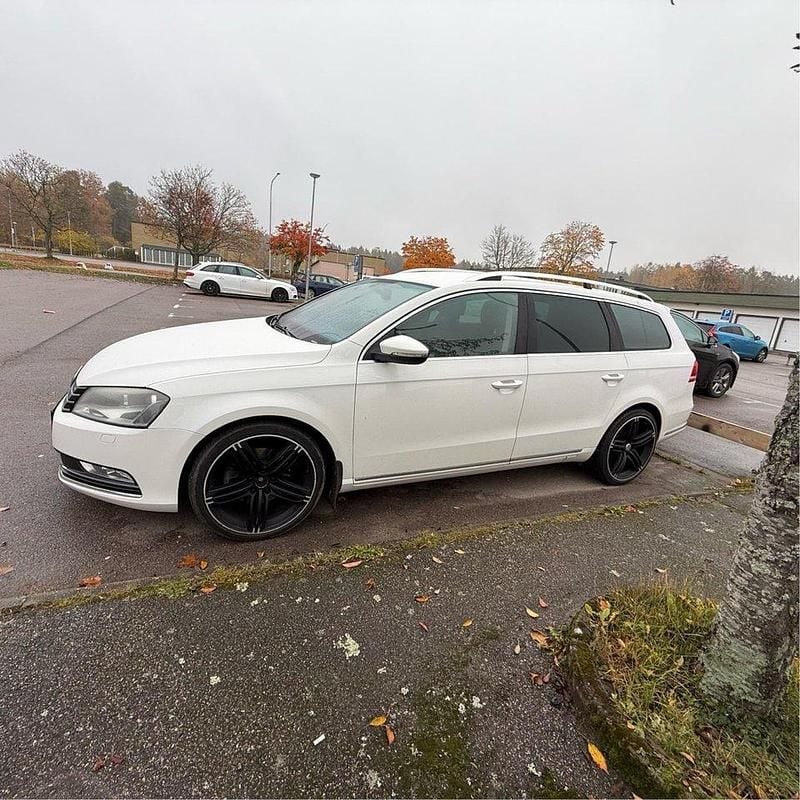 Begagnad 2012 VW Passat Kombi | 62 000 kr (Dyr) - Bild 1/4
