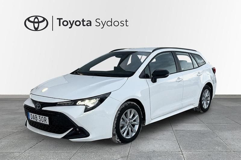 Begagnad Toyota Corolla Active 141 HK (103 kW) 2025 Vit Kombi