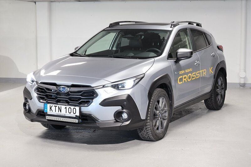 Grå Begagnad 2023 Subaru Crosstrek Kombi | 389 000 kr (Lite dyr) - Bild 1/4