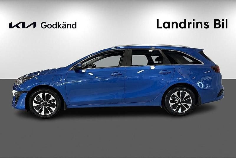 Begagnad Kia Ceed Sportswagon Advance 141 HK (103 kW) 2023 Kombi