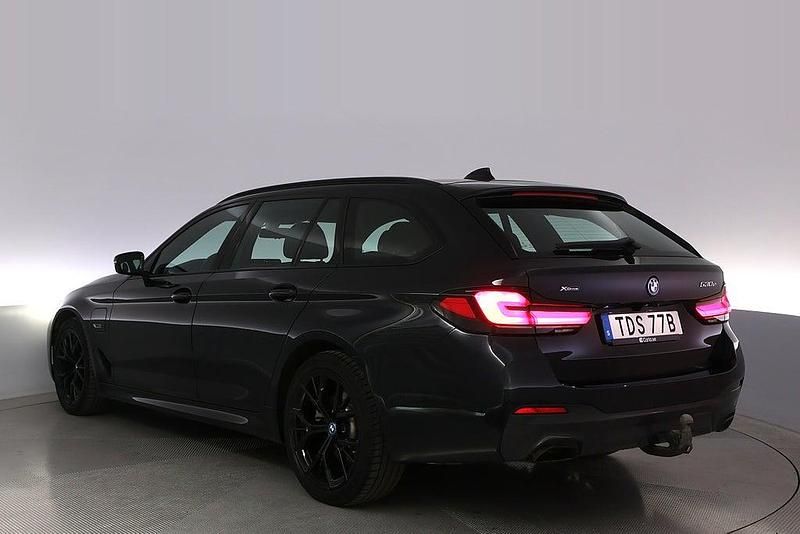 Begagnad BMW 530e M Sport 215 HK (158 kW) 2022 Svart Kombi