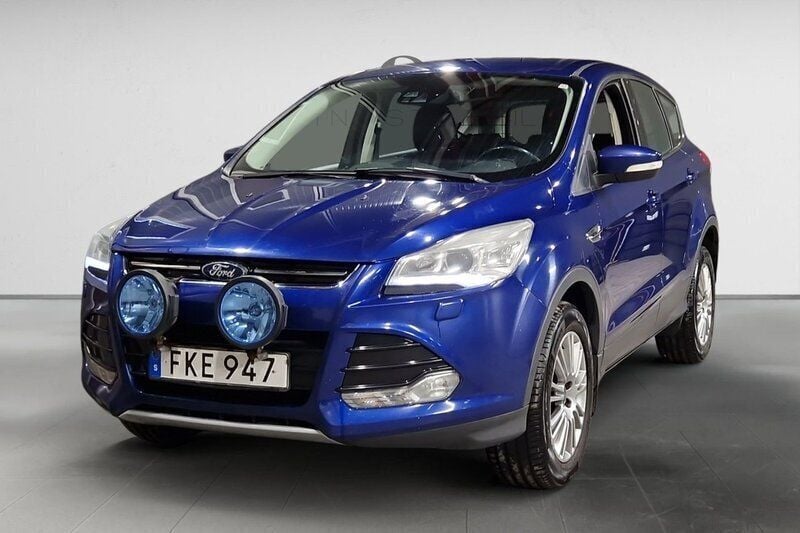 Blå Begagnad 2014 Ford Kuga Titanium SUV | 84 900 kr (Bra pris) - Bild 1/3