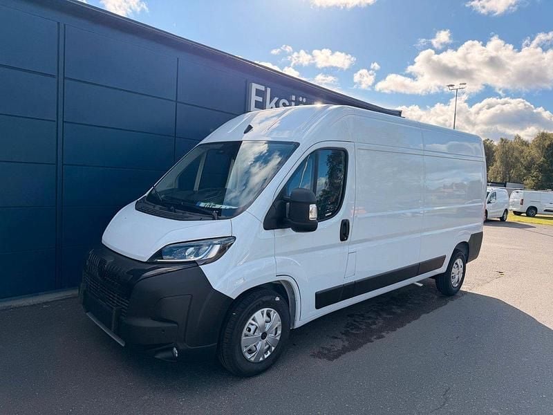 Vit Ny 2025 Peugeot Boxer Van | 499 900 kr - Bild 1/4