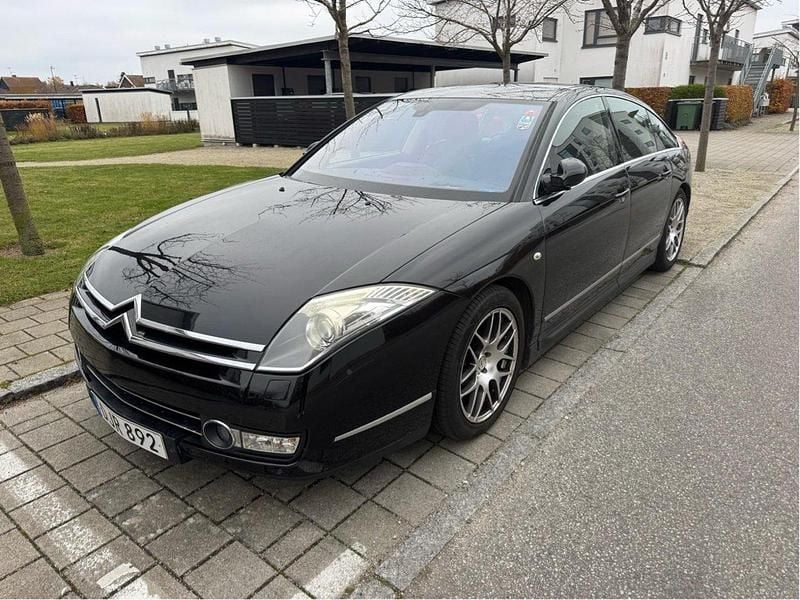 Svart Begagnad 2007 Citroën C6 Sedan | 66 000 kr - Bild 1/4