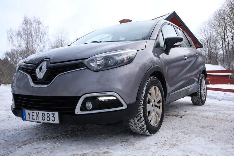 Begagnad Renault Captur 90 HK (66 kW) 2016 SUV