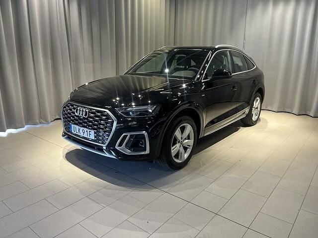 Mytsvart metallic Begagnad 2024 Audi Q5 Sportback S-Line SUV | 599 900 kr (Marknadspris) - Bild 1/4