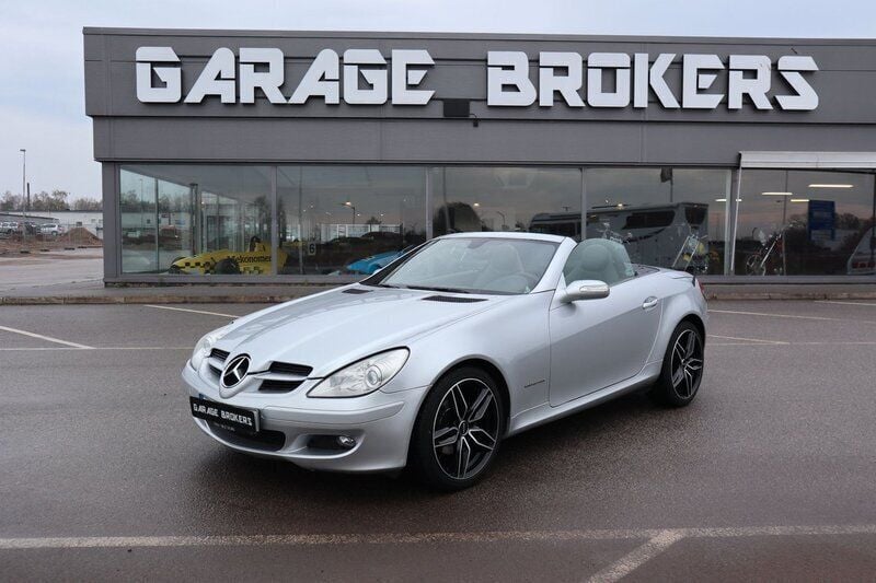 Silver Begagnad 2006 Mercedes SLK200 Cab | 99 000 kr (Marknadspris) - Bild 1/4
