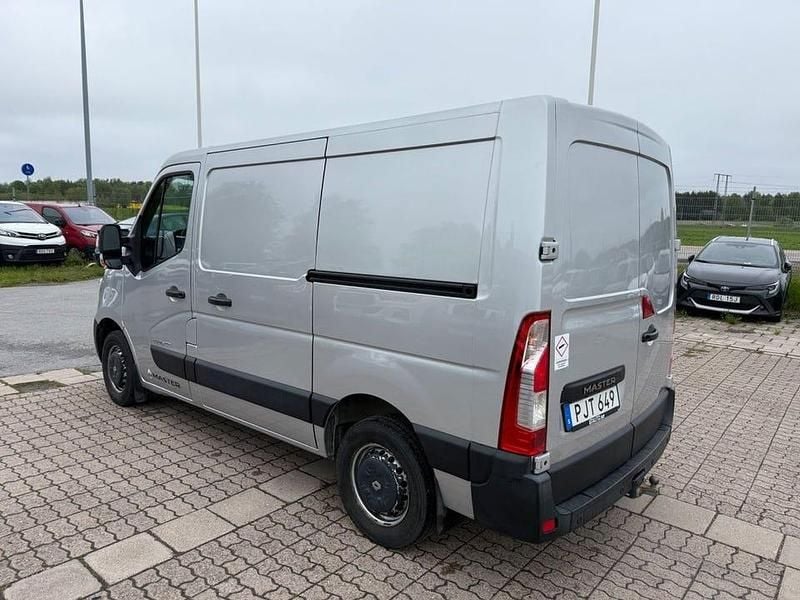 Begagnad Renault Master 170 HK (125 kW) 2017 Grå Van
