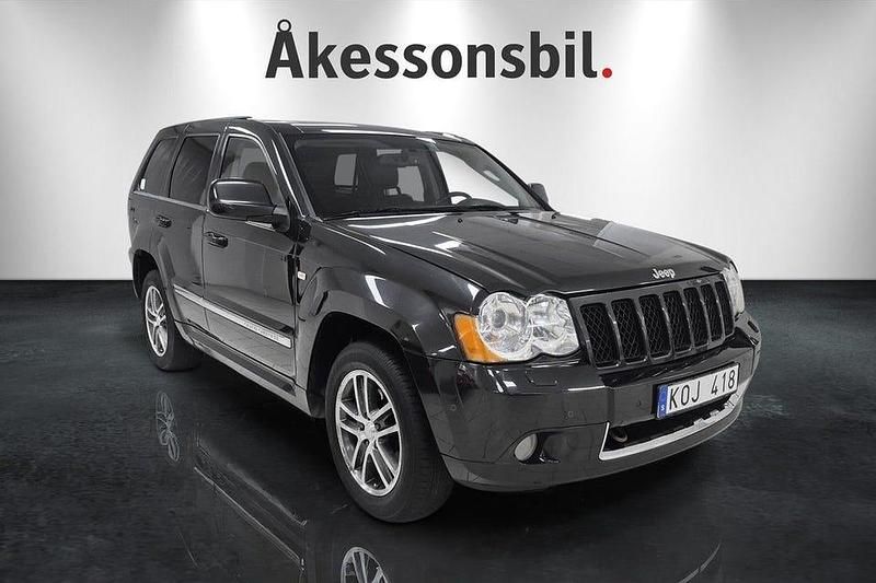Mörkgrå (mgrå) Begagnad 2010 Jeep Grand Cherokee SUV | 79 000 kr - Bild 1/4
