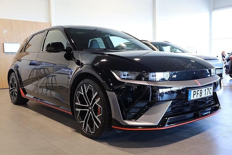 Begagnad Hyundai Ioniq 5 478 kW (650 HK) 2024 Svart SUV