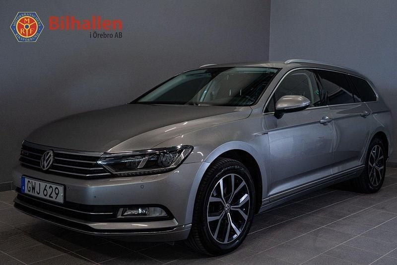 Silver Begagnad 2015 VW Passat GT Kombi | 124 900 kr (Lite dyr) - Bild 1/4