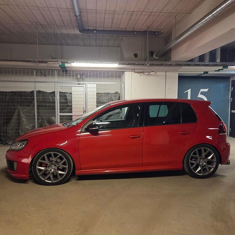 Begagnad VW Golf VII Edition 235 HK (172 kW) 2012