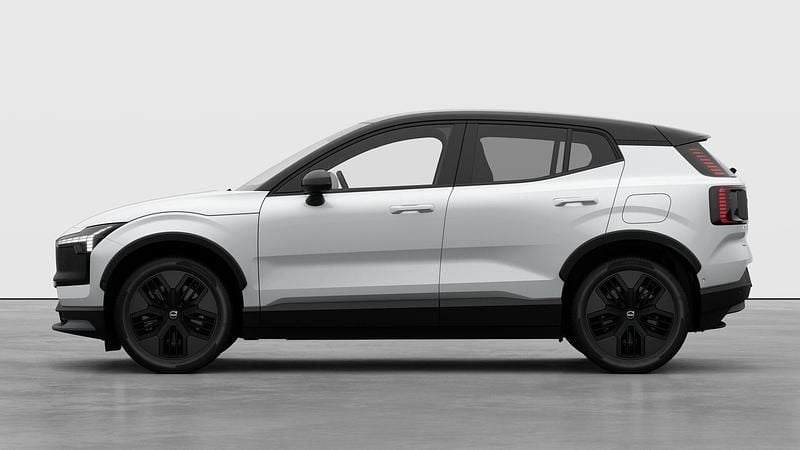 Vit Ny 2026 Volvo EX30 CC Performance | 611 900 kr - Bild 1/4