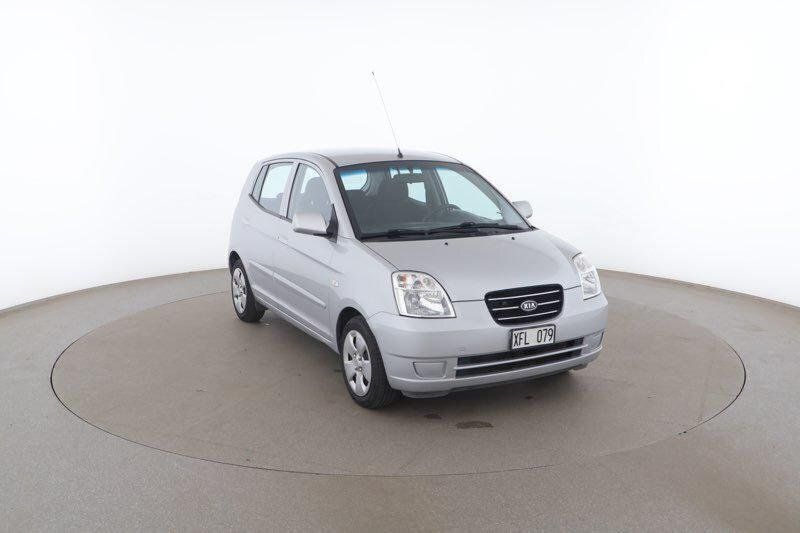 Silver Begagnad 2007 Kia Picanto 4 Halvkombi | 22 000 kr (Bra pris) - Bild 1/4