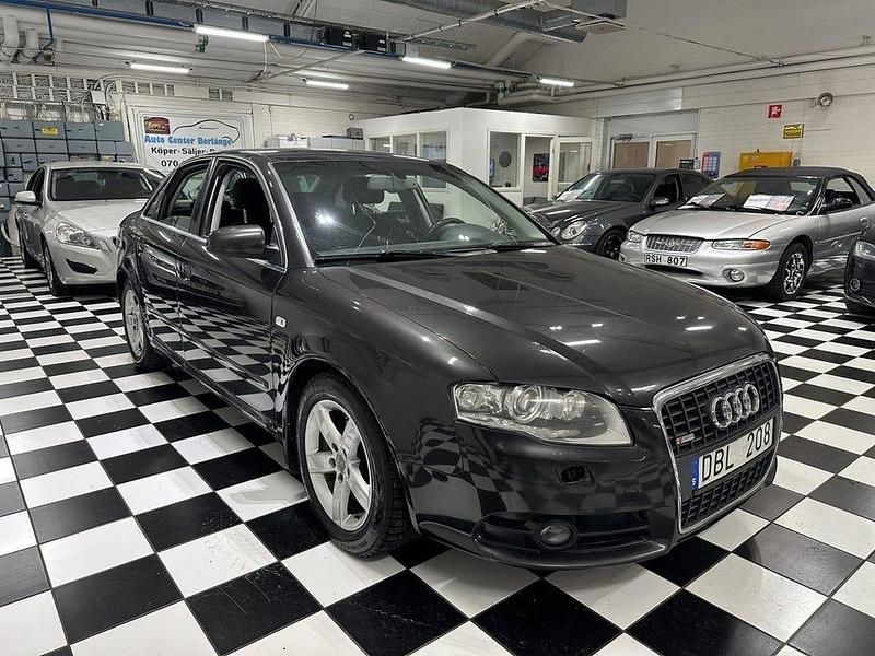 Begagnad Audi A4 Comfort 200 HK (147 kW) 2007 Grå Sedan