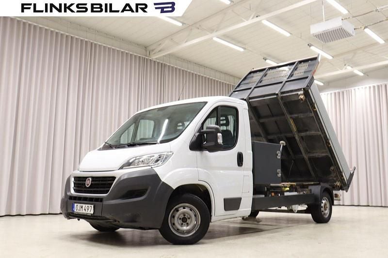 Vit Begagnad 2017 Fiat Ducato Van | 249 900 kr (Marknadspris) - Bild 1/4