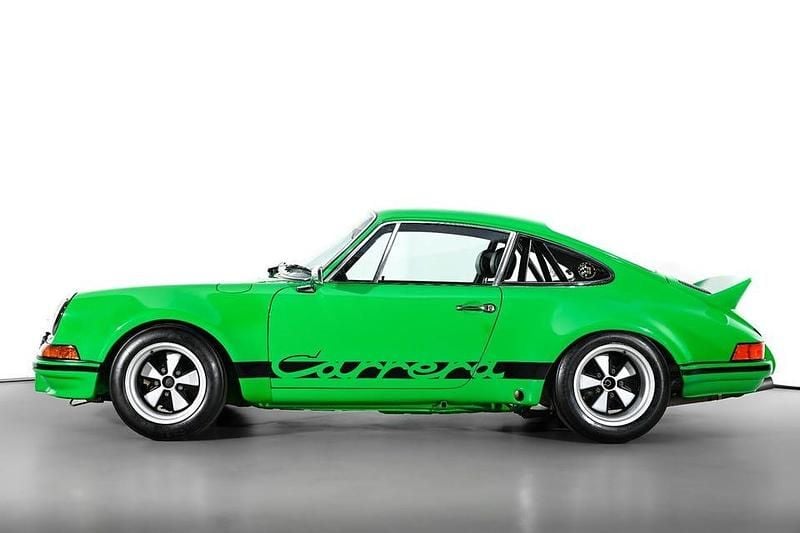 Begagnad Porsche 911 165 HK (121 kW) 1976 Grön Sportkupé